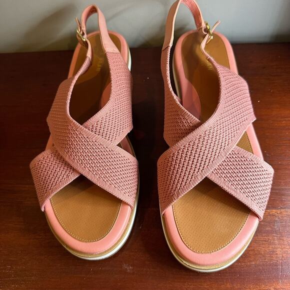 Cole Haan Mikaela Knit Rose Stitchlite Leather Trim Sandal 10 1/2 Shoe 10.5 - Picture 1 of 10